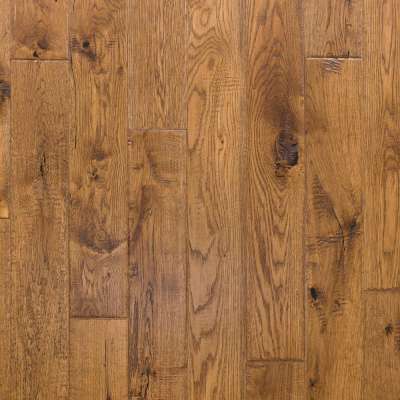 ABCD Grade  Handscraped UV Lacquer Oak Flooring Solid Wood Producer