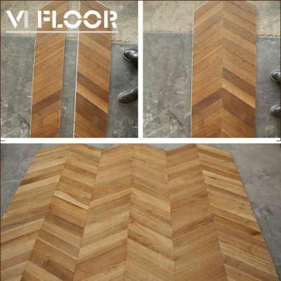 1818.6*300*16/4mm Engineered Chevron Oak Flooring